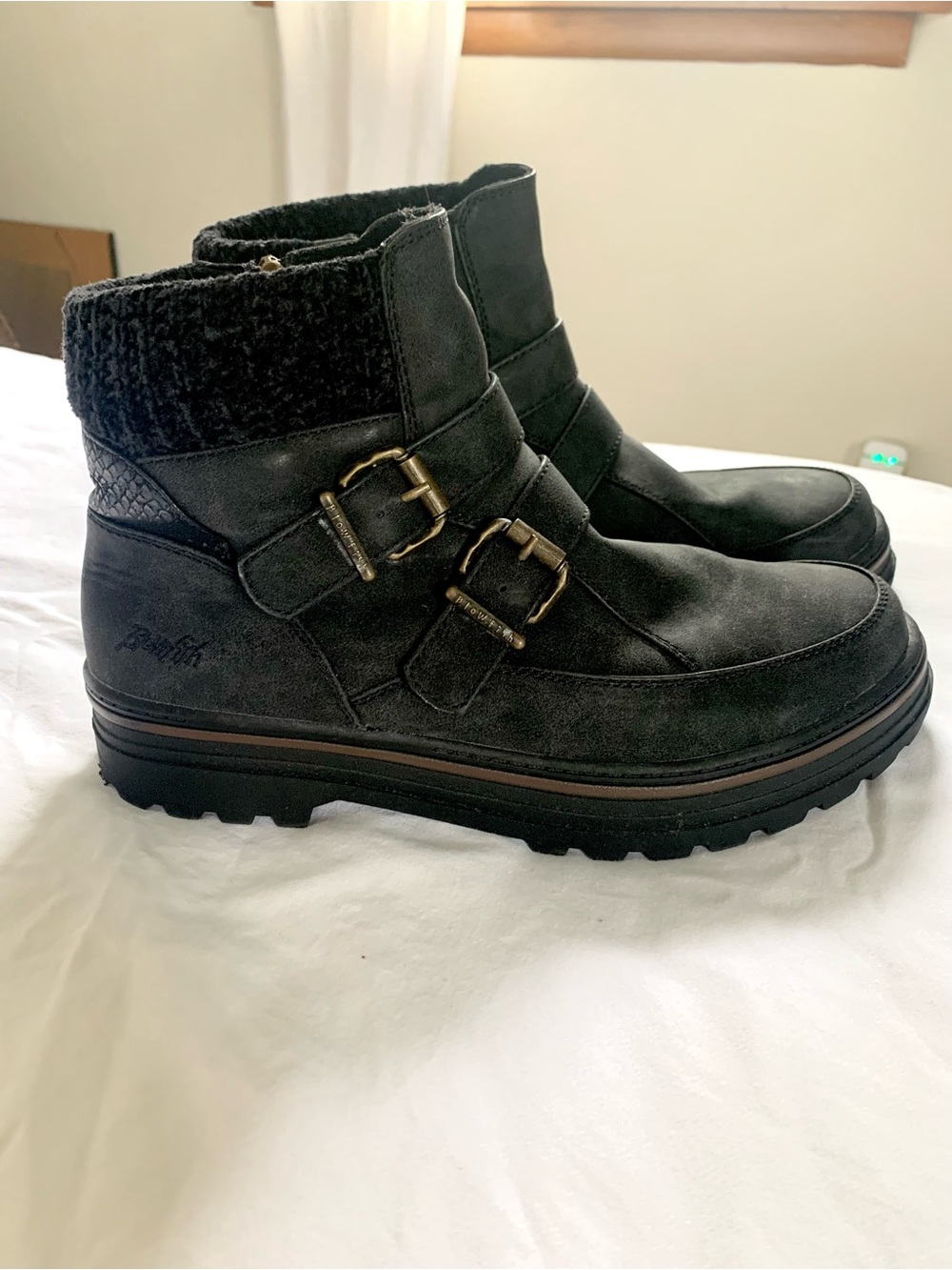Blowfish Malibu Women’s Black Ankle Boots. Insulated. Size 11